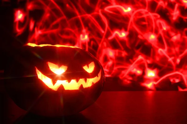 Calabaza de Halloween en negro —  Fotos de Stock