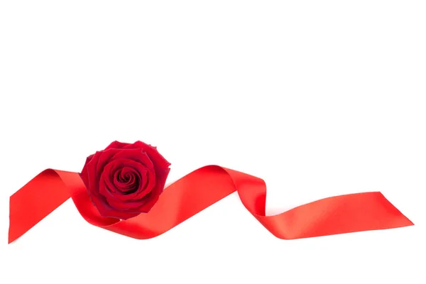 Vermelho Rosa Flor Fita Arranjo Isolado Fundo Branco Vista Superior — Fotografia de Stock