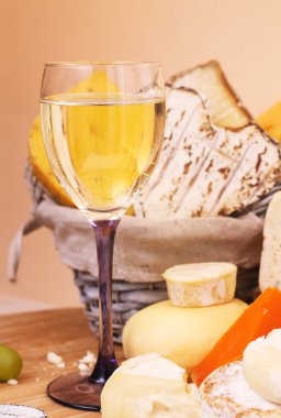 Peynir ve Şarap