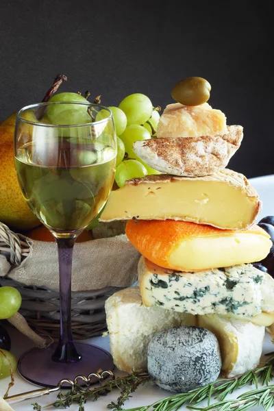 Cheese, wine and fruits — Stock Photo, Image