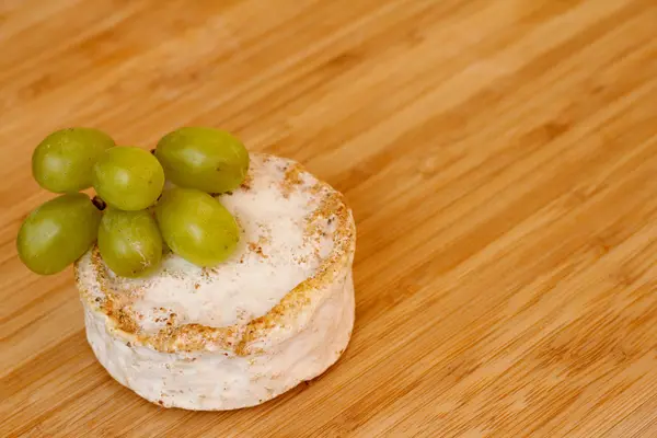 Camembert cheese — Stock Photo, Image