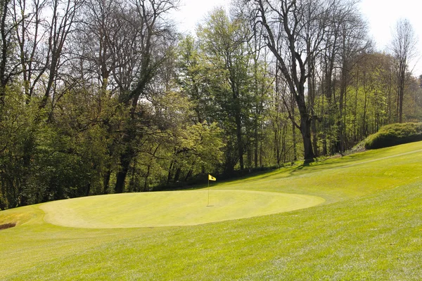 Vista al parque urbano — Foto de stock © urban_light #109757832