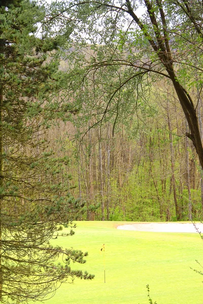 Bunkers de arena en el campo de golf — Foto de Stock