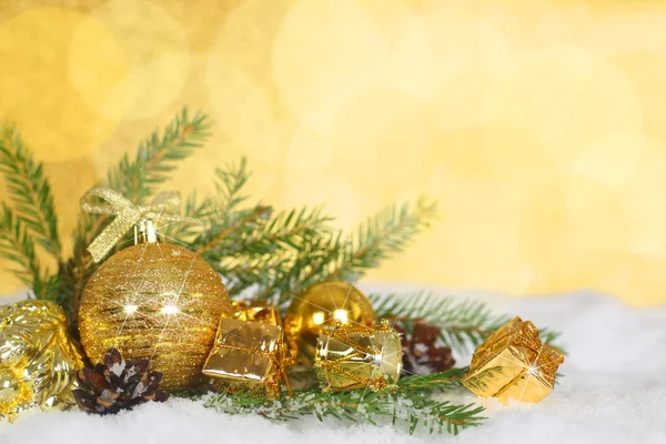 Decoração de Natal em neve — Fotografia de Stock