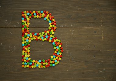 Candy ile yapılır B harfi