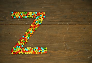 Candy ile yapılır Z harfi