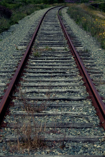 Railvay spår med grus — Stockfoto