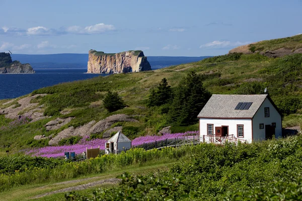 Rocher perce en Gaspesie, Quebec —  Fotos de Stock