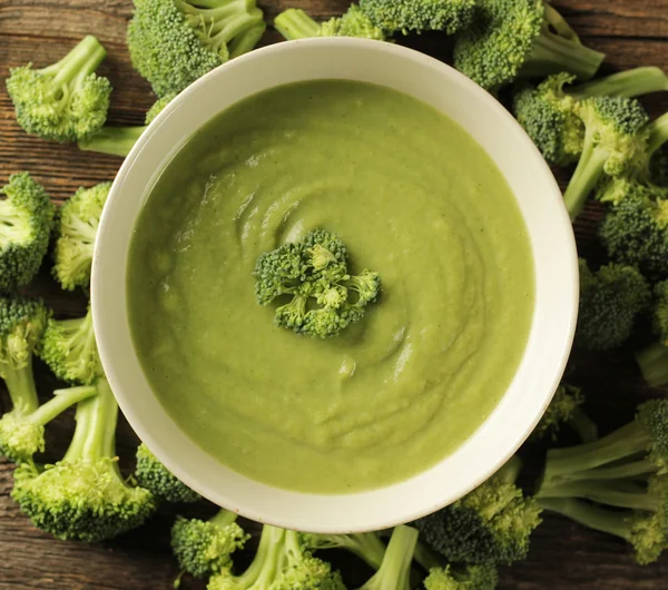 Brokkoli-Suppe — Stockfoto