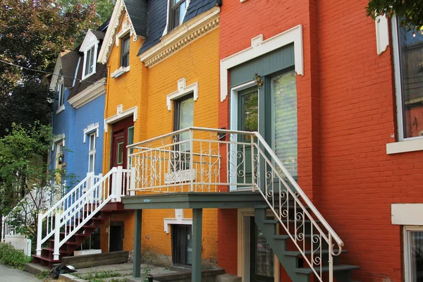 Casas coloridas en Montreal — Foto de Stock