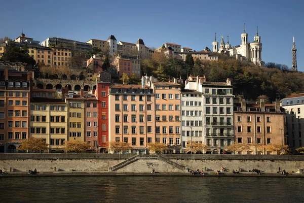 Old Lyon building and basilica — Stock Photo, Image