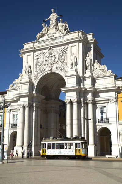 Arc à la Place du Commerce à Lisbonne, Portugal — Photo