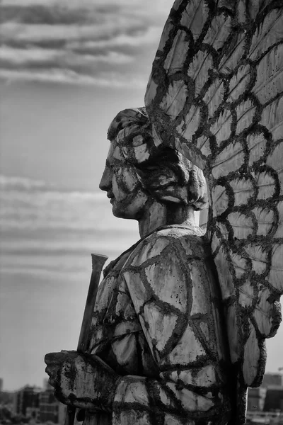 Profilo di una statua d'angelo a Montreal — Foto Stock