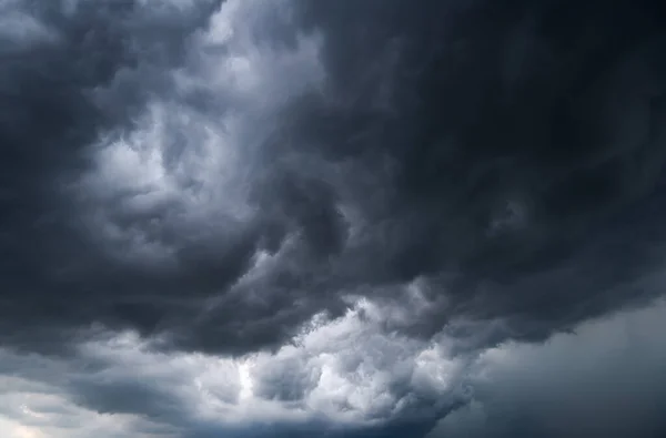 Nubi Buie Tempesta Con Sfondo Nuvole Scure Prima Temporale — Foto Stock