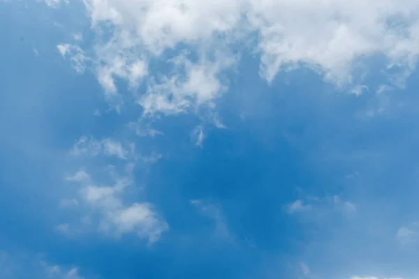 Klaren Blauen Himmel Hintergrund Wolken Mit Hintergrund — Stockfoto