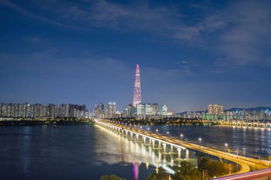 Seul şehir parkındaki panoramik, turistik yerler, Asya iş konsepti imajı, Kore 'deki panoramik modern şehir manzarası. Güney Kore 'nin en güzel manzaralı şehridir..