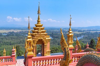 Lampang, Tayland 'daki en güzel Viewpoint Wat Phra Doi Phra Chan Budist tapınağı.