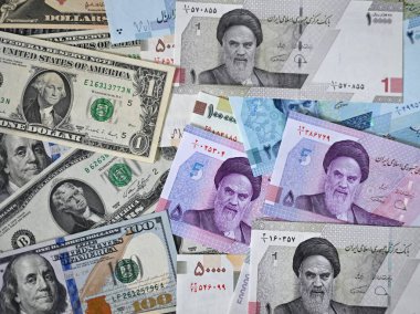 İran ve ABD 'den gelen mevcut banknotlar