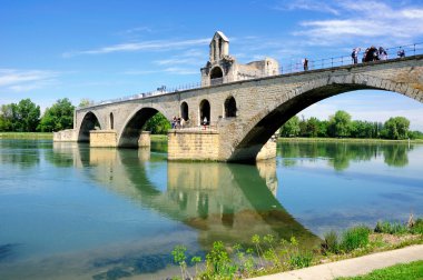 Avignon Köprüsü.