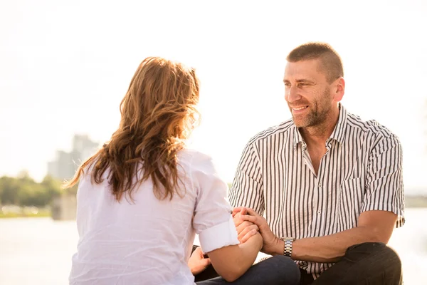 Casal se sentindo bem juntos — Fotografia de Stock