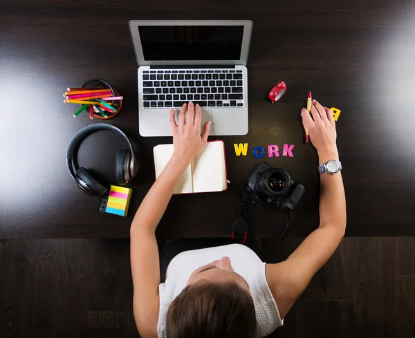 Woman working at creative workplace — Stock Photo, Image