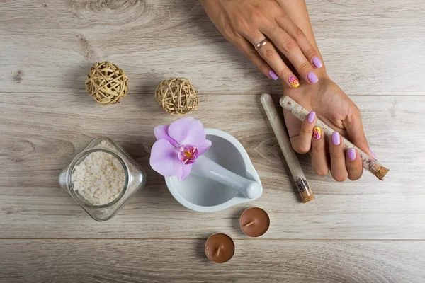 el spa. Manikür kavramı