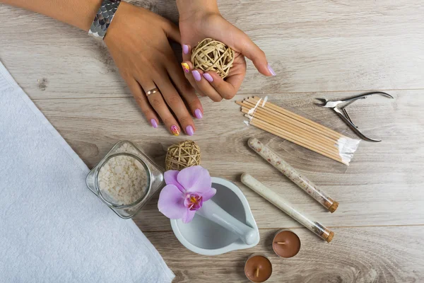 el spa. Manikür kavramı