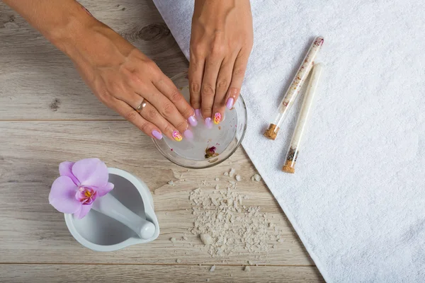 el spa. Manikür kavramı