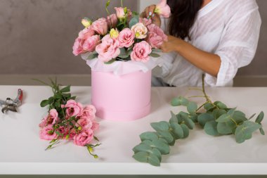 Güzel buketi çiçekçi