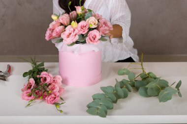 Güzel buketi çiçekçi