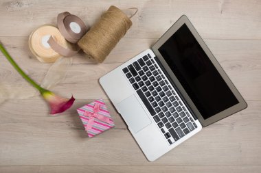 Güzel buketi çiçekçi