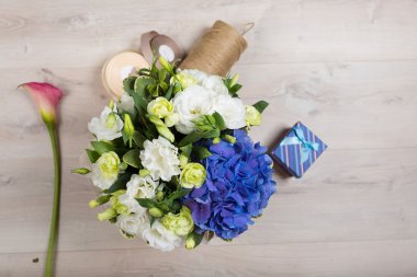 Güzel buketi çiçekçi