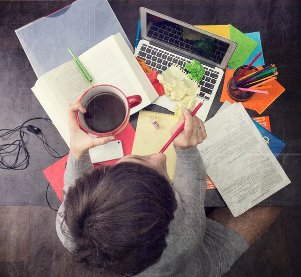 Posto di lavoro disordinato — Foto Stock