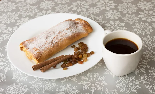 Tarta de manzana y café —  Fotos de Stock