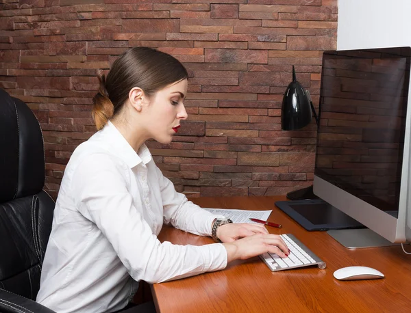 Office lady — Stock Photo, Image