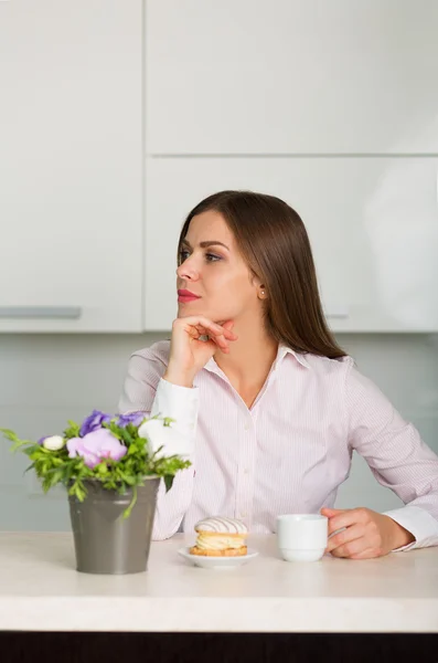 Koffie in de ochtend — Stockfoto