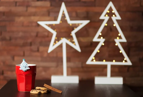 Fincan kahve ve Noel dekor — Stok fotoğraf