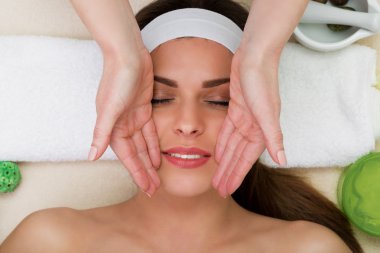 Spa güzellik bakımı