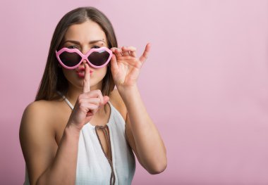 Kadın bir sır paylaşımı