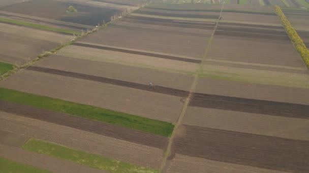 Paisaje con vista aérea al campo. Paisajes de vida rural — Vídeo de stock