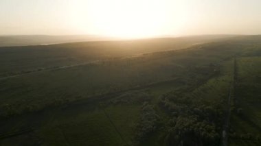 Anayoldan geçen 4K insansız hava aracı uçuşu 