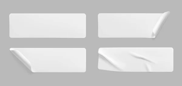 Pegatinas blancas pegadas arrugadas con esquinas rizadas simulan conjunto. Etiqueta adhesiva de papel adhesivo blanco en blanco o plástico con efecto arrugado y arrugado. Etiquetas de etiqueta de plantilla se cierran. 3d vector realista — Archivo Imágenes Vectoriales