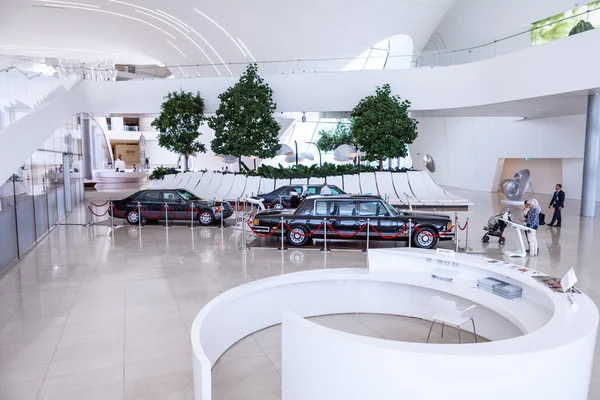 BAKU - July 16：Interior of Heydar Aliyev Center Museum in Baku, Azerbaijan. — 图库照片