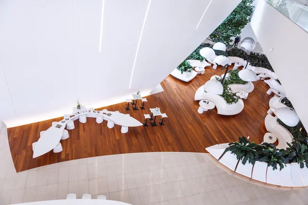 BAKU - July 16: Interior of Heydar Aliyev Center Museum in Baku, Azerbaijan. — Stock Photo, Image