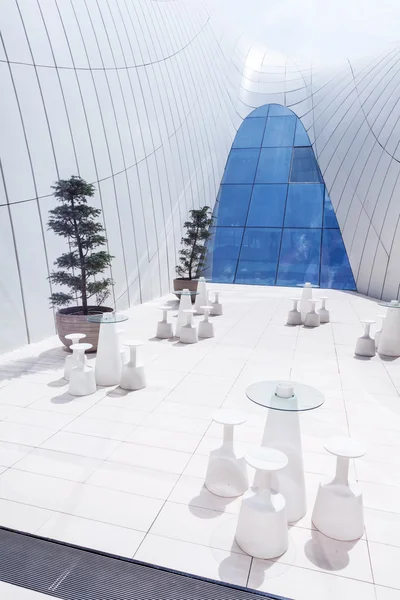 BAKU - July 16：Interior of Heydar Aliyev Center Museum in Baku, Azerbaijan. — 图库照片