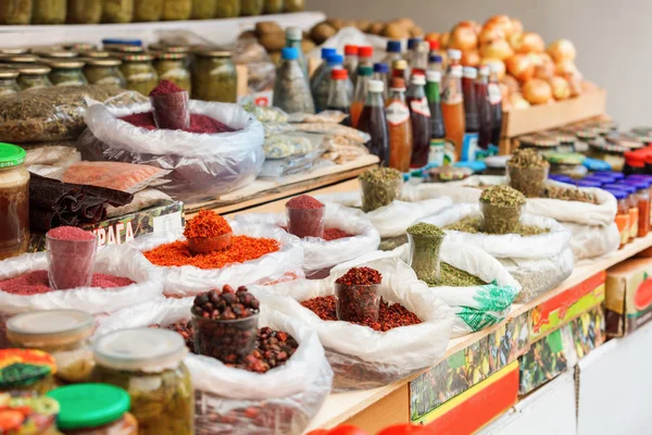 Azerbaijão, Baku, Doces e frutas secas no mercado — Fotografia de Stock