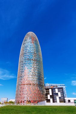 Barcelona, İspanya - 17 Nisan 2016: Kule Torre Agbar