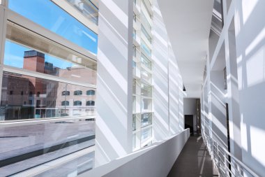 Barcelona, İspanya - 18 Nisan 2016: iç, Macba Museo De Arte Contemporaneo, Çağdaş Sanat Müzesi