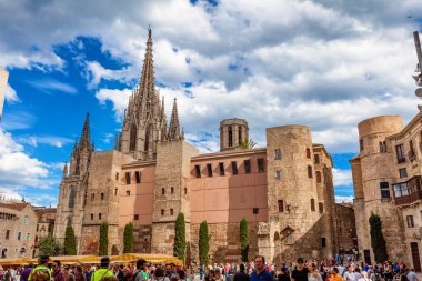 Barcelona, İspanya - 17 Nisan, 2016: Grand Royal Palace Kral Meydanı'nda