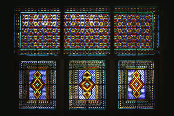 Windows palác Shaki chánů — Stock fotografie